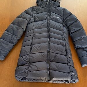 Marmot women’s montreaux down coat size small